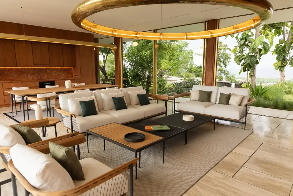 Need Stylish Comfort? See These Living Room Furniture Set!