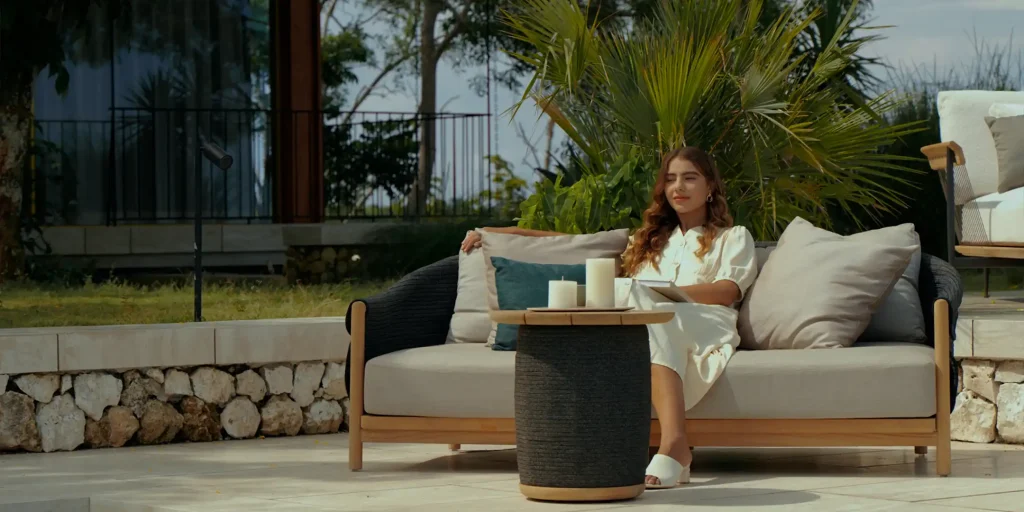 Sustainable Outdoor Furniture Trends for 2025_2