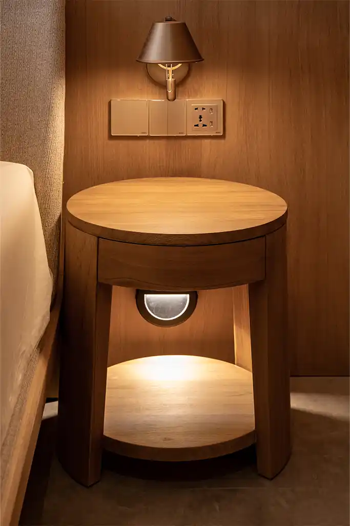 Complements Japandi Style Effortlessly